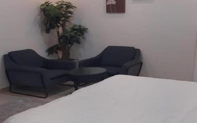 Al Dana Plaza Villas