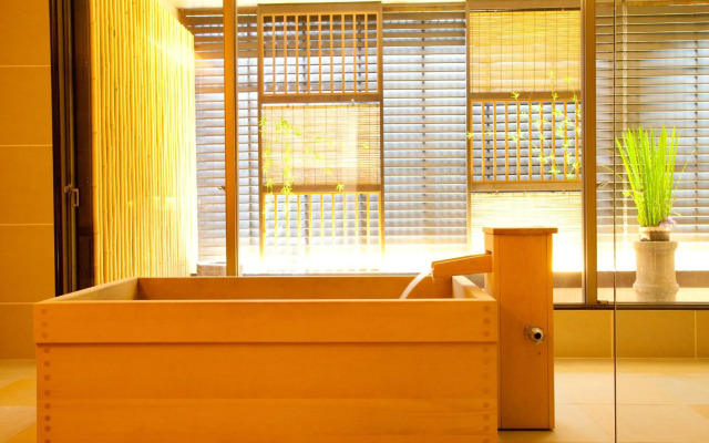 Kizashi The Suite