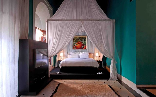 Riad Lotus collection