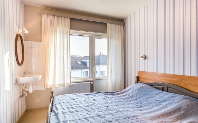Apartment in Koksijde for 6 Person