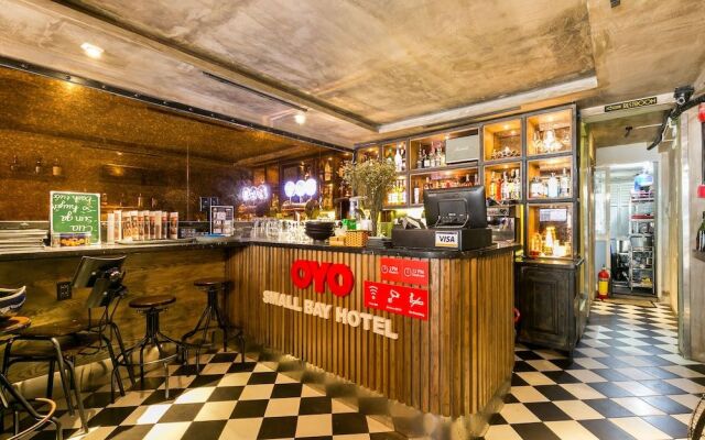 Oyo 438 Small Bay Hotel