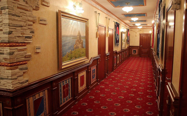 Hotel Kamelot