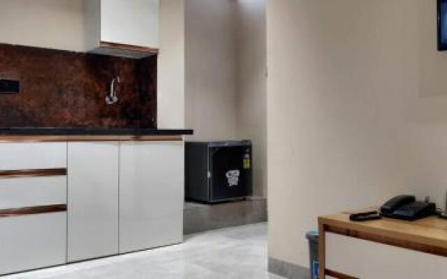 Stay10 Studio Apartments