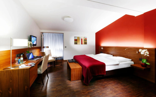 [Bee]Village Messehotel Hannover-Laatzen.