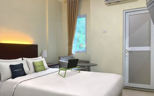 Urbanview Hotel Kansa near Harbour Bay Batam by RedDoorz
