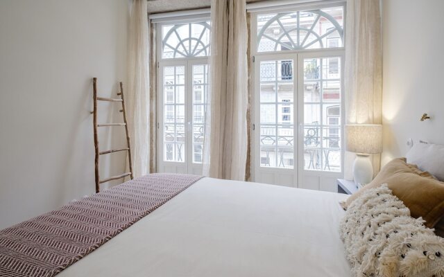 BOUTIQUE Rentals Flores Plaza