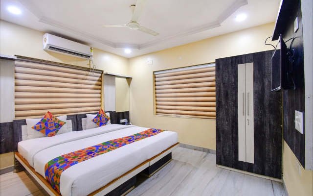 FabHotel Town Inn