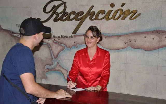 Gran Caribe Sun Beach