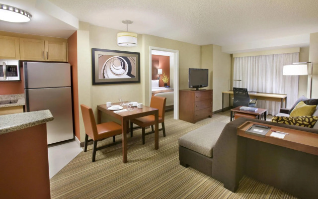 Residence Inn by Marriott Calgary Airport