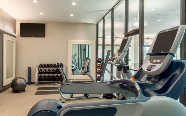 Embassy Suites by Hilton Milwaukee Brookfield