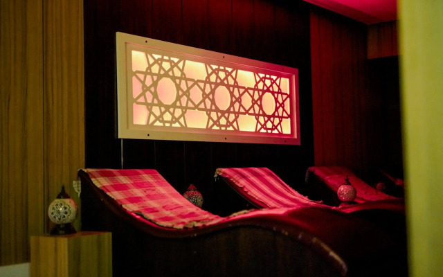 Aleria Belport Beach Hotel