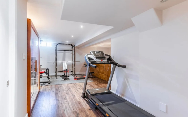 Luxury 3BR Townhome Private Gym BBQ