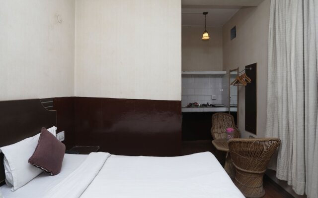 OYO 13691 Home River View 1BHK vashisht Manali