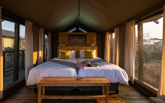 Ndhula Luxury Tented Lodge