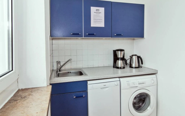 Carl Hostel München