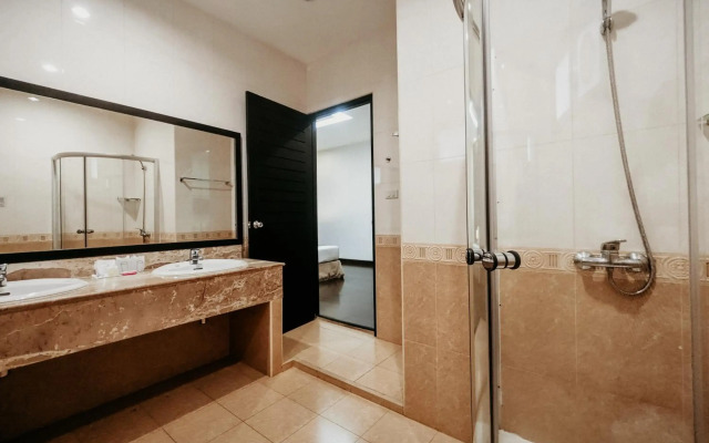 Rawai Grand House