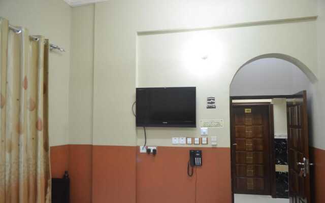 Five Continents Hotel