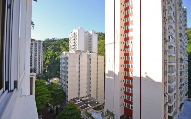 Lopes 203 - 2 BR Apartment in Leme - GHS 38175