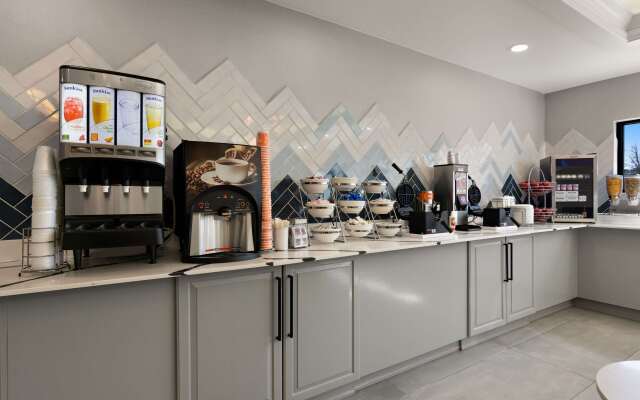 Comfort Inn & Suites Ashland – Richmond North