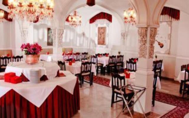 Iranshahr Hotel