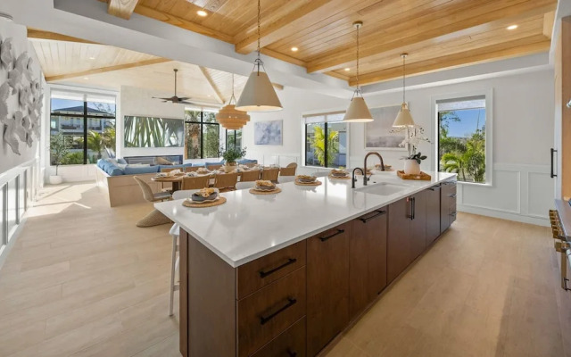 Coastal Canopy in Sarasota