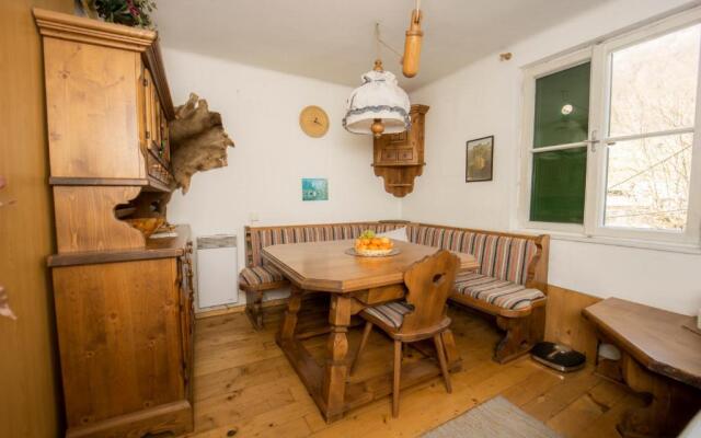 Obere Alpenhütte in Lend