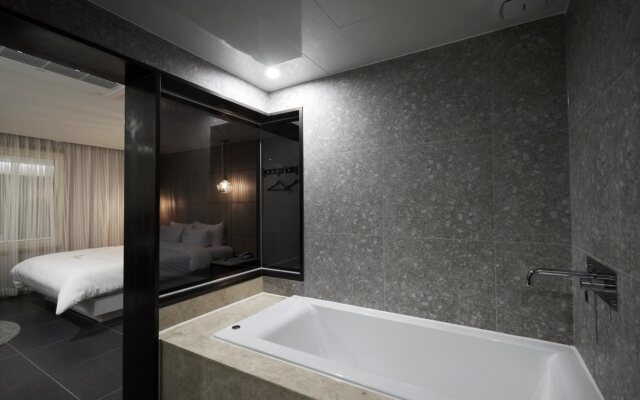 Gracias Hotel Gimhae