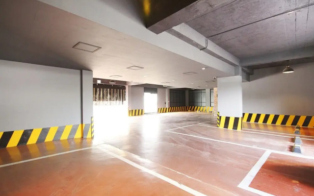 Jinju Broadway 42nd Street