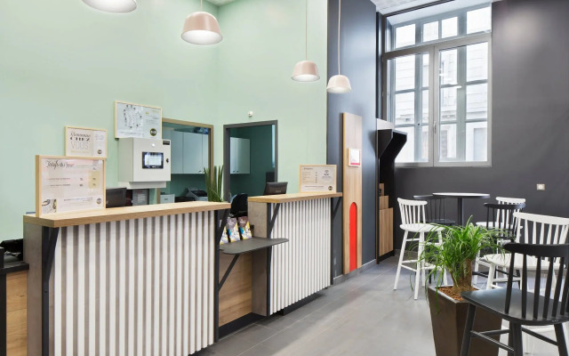 B&B HOTEL LYON Centre Perrache