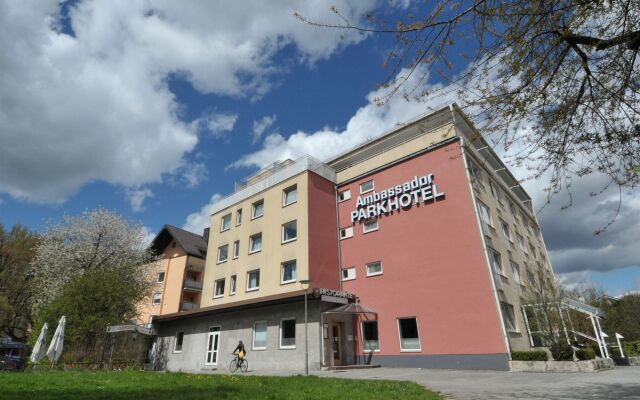 Ambassador Parkhotel