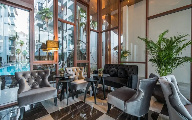 Palmyrah Surin - Brand new Luxury Condo C209