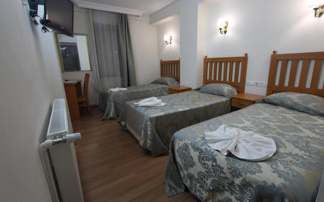 Hotel Ave Maria