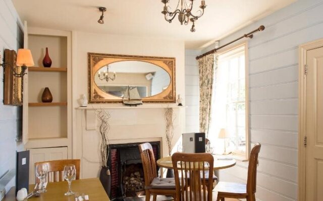 The Boat House - Isle of Wight