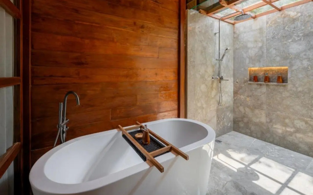 Unagi Wooden Villa by Emana