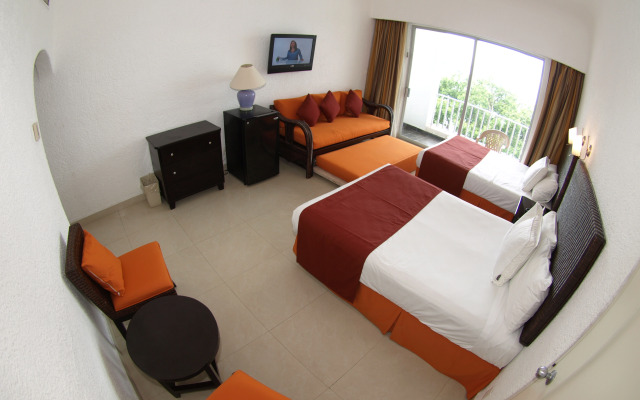 Sierra Mar All Inclusive at Tesoro