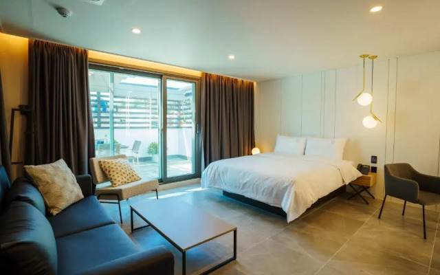 Hotel Pico