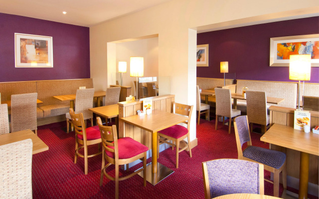Premier Inn Bolton - Stadium/Arena
