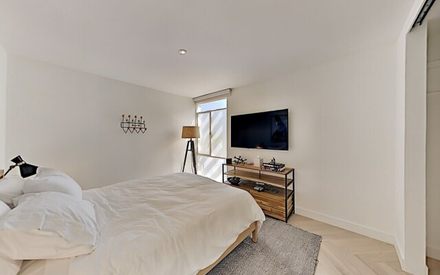 517sadam 3 Bedroom Home