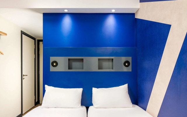 ibis budget Manchester Airport - Image 3