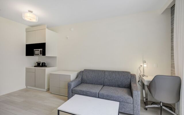 Beachwalk At Sea Beach