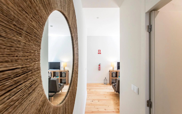 Central Studio w/ Pool, AC & Patio by LovelyStay