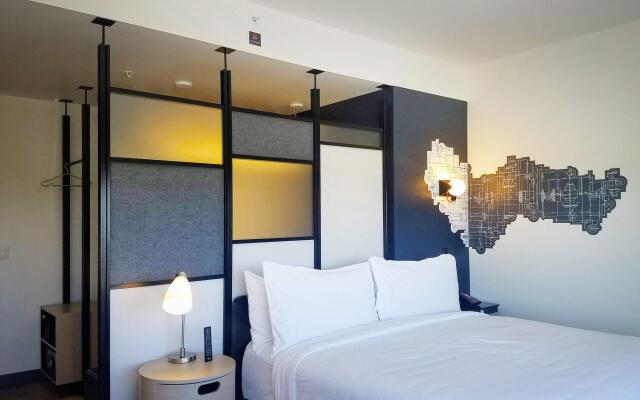 Aloft Reno-Tahoe International Airport