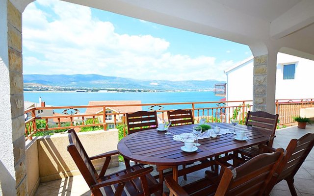 Apartment Snježana Trogir/Arbanija