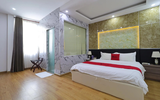 RedDoorz Plus Vienna Hotel