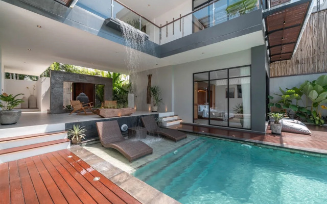 Villa Luna - 4BR in Pererenan