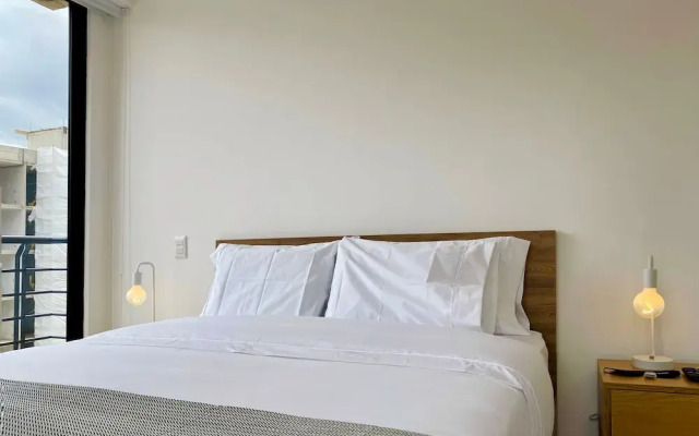w Illustrious 2BR w Street View in Chapinero