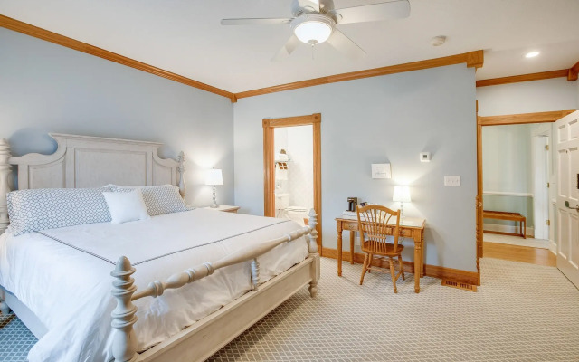 Biddle Point Inn & Event Venue