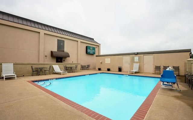 Econo Lodge Holly Springs
