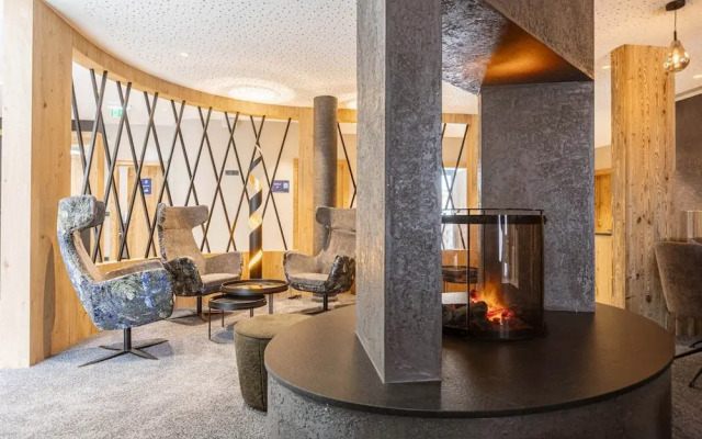 Charming Apartment 850 m From ski Area