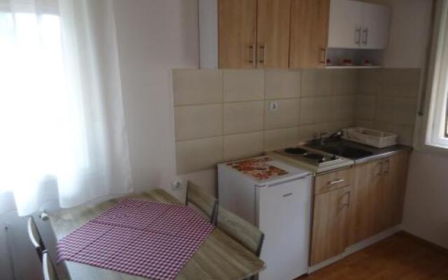 Stara Breza 2 Apartments